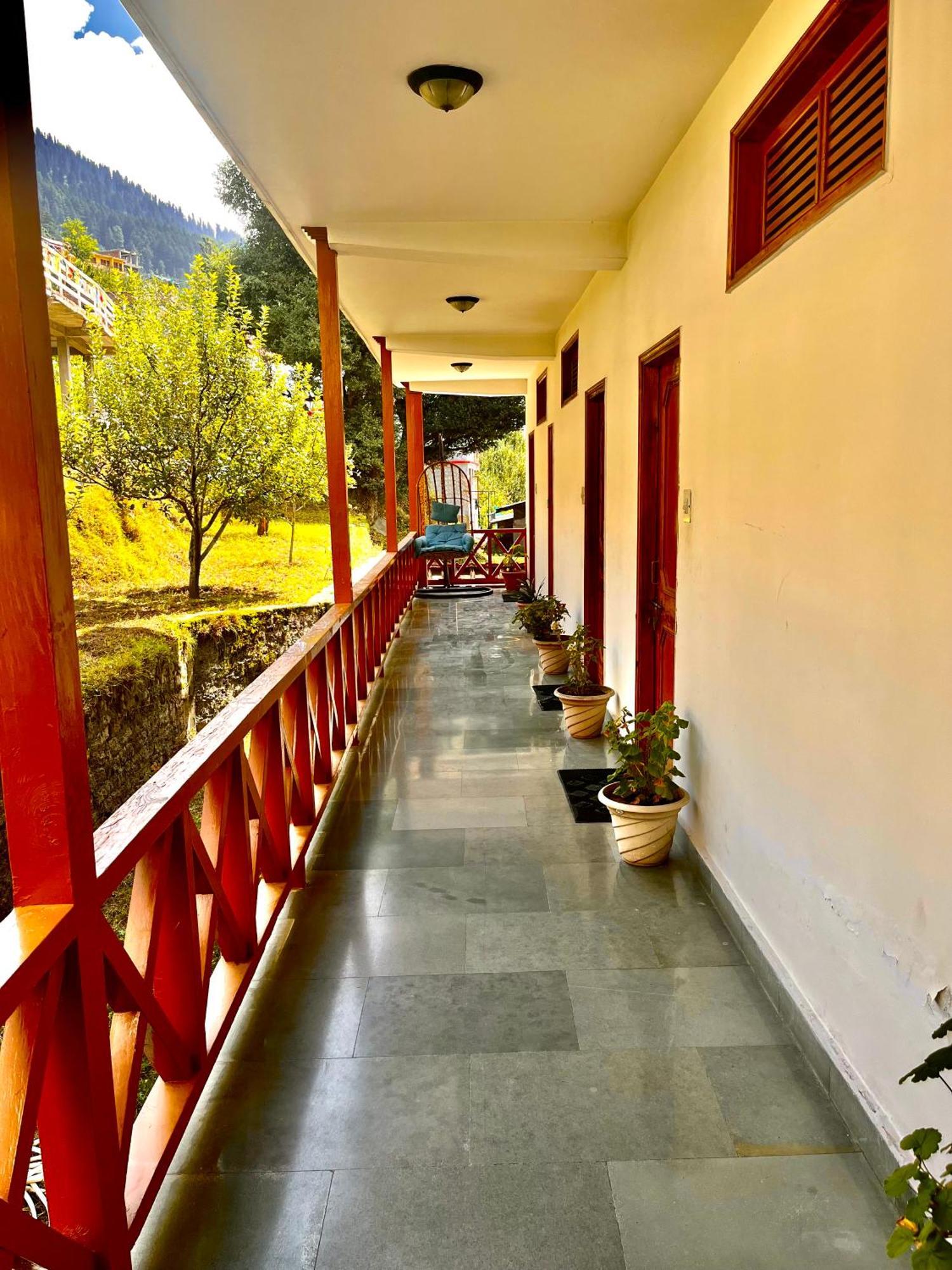 Sita Hotel & Cottage, Manali - A Boutique Wellness Hotel Esterno foto